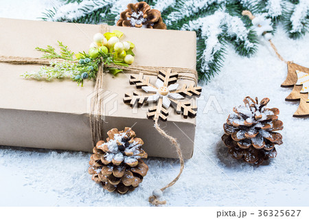 Christmas frame with gift, the branches Christmas frame with gift, the branches 36325627