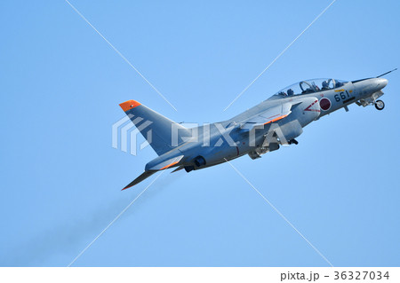 航空自衛隊のT-4練習機 36327034