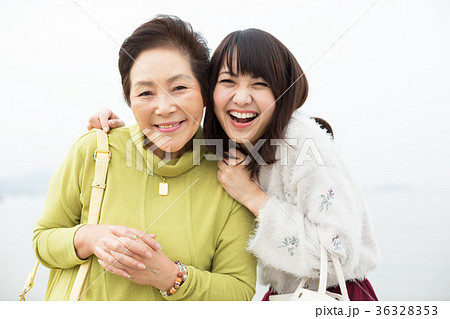 親子　母娘　旅行 36328353