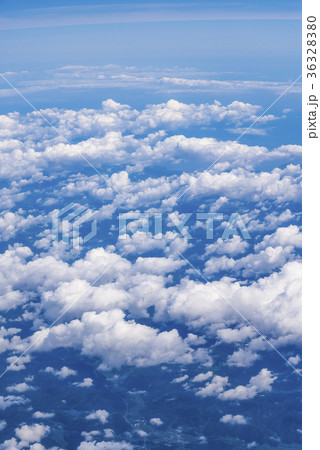 飛行機から見る群雲 飛行機から見る群雲 36328380