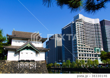 江戸城　巽櫓とパレスホテル 36330146