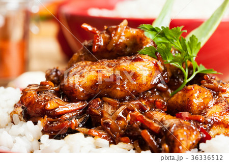 Sweet and sour pork and rice 36336512