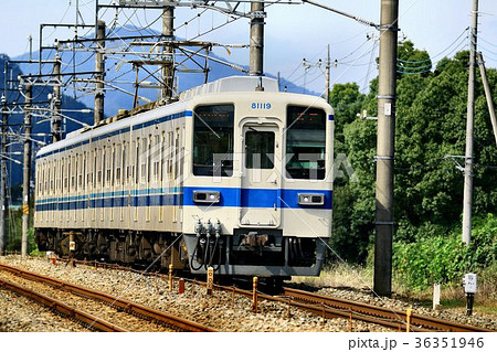 越生線を走る東武鉄道8000系 36351946