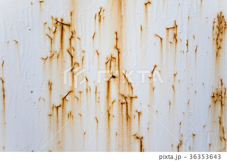 錆びた白いペンキの壁面 36353643