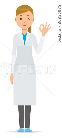 白衣を着た女性医師がオッケーサインをしている 白衣を着た女性医師がオッケーサインをしている 36355975