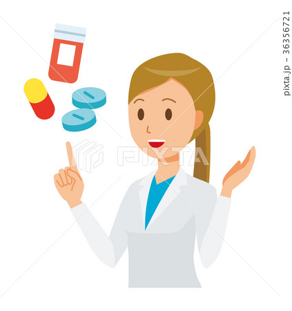 白衣を着た女性医師が薬について説明している 36356721