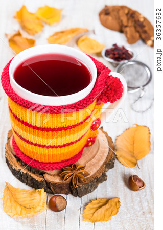 Flavored fruit tea in a knitted cover Flavored fruit tea in a knitted cover 36357632