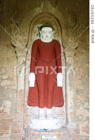 Buddha statue at ancient temple in Bagan, Myanmar Buddha statue at ancient temple in Bagan, Myanmar 36359792
