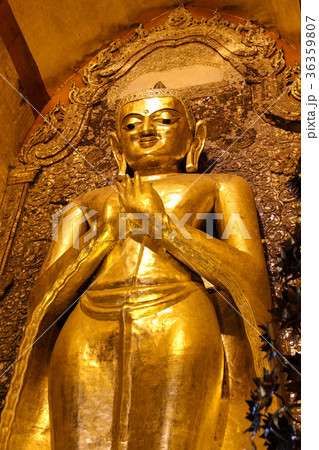 Buddha statue at ancient temple in Bagan, Myanmar 36359807
