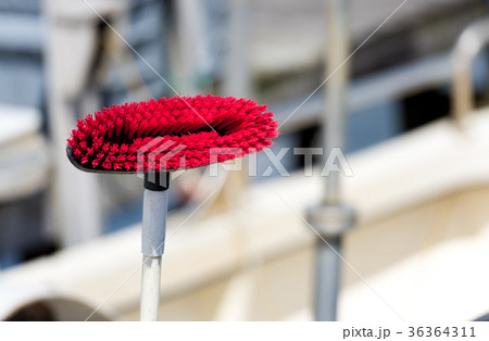 Red Scrubber 36364311
