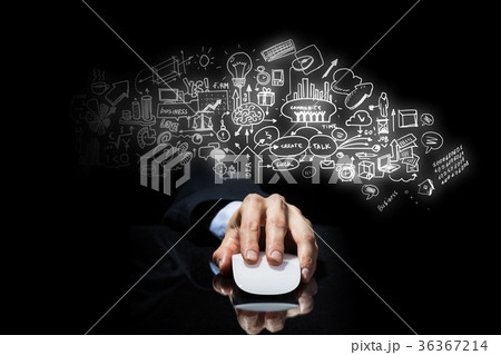 Businessman using mouse 36367214