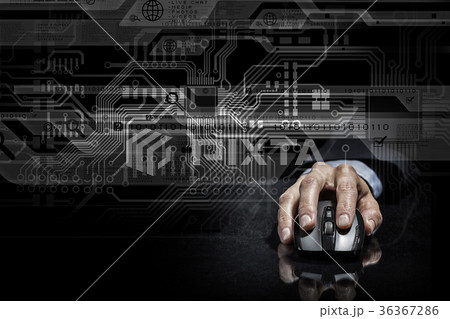 Businessman using mouse 36367286