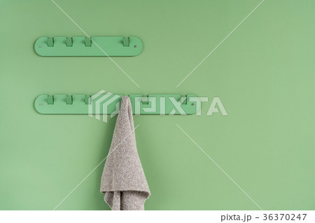 Metal green hangers with scarf Metal green hangers with scarf 36370247