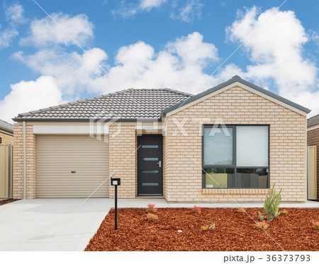 modern suburban house modern suburban house 36373793