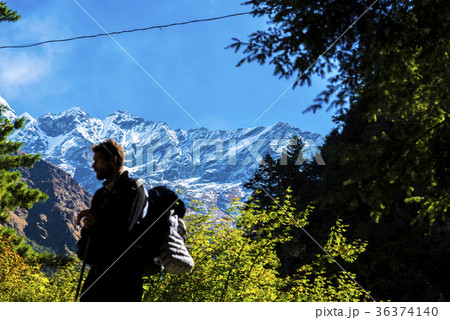 ヒマラヤトレッキング 36374140