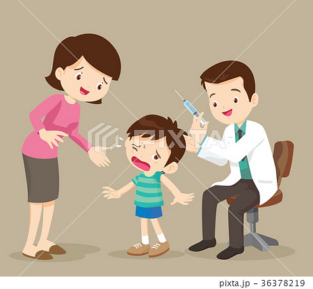 Mom and doctor inject boy 36378219