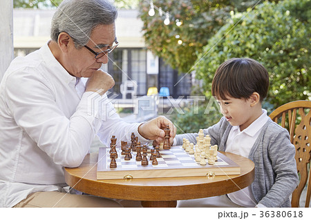 感情 教育 男性 36380618