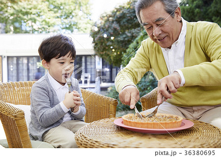 男性 大家族 少年 36380695