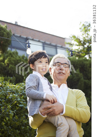 建築 高齢者 老人 36381132