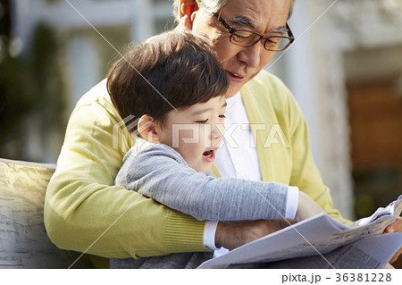 男性 大家族 文字 36381228