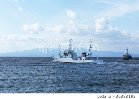 海洋調査船はくつる、 36383195