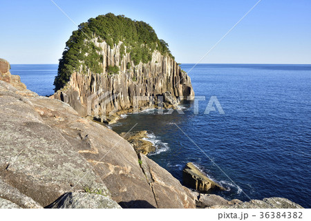 楯ヶ崎　千畳敷からの眺望（三重県熊野市甫母町） 36384382