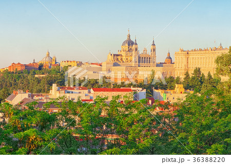 Panorama view on Royal Palace (Palacio Real)  36388220