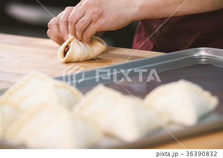 Raw meat pie on a tray 36390832