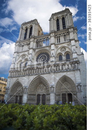 Notre Dame de Paris 36393425