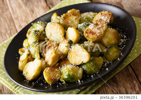 roasted brussels sprouts with garlic and Parmesan 36396201