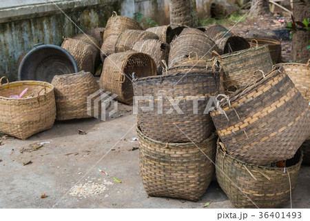 Old wicker basket Use for garbage bin Old wicker basket Use for garbage bin 36401493