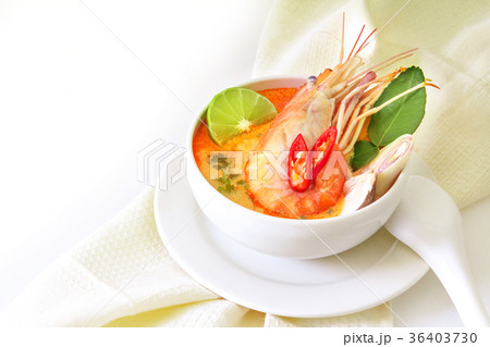Close up Asian Spicy soup with shrimp  Close up Asian Spicy soup with shrimp  36403730