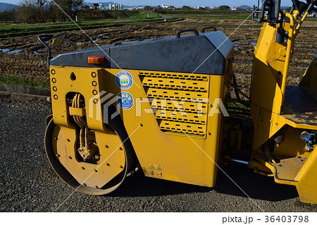 締固め用機械 ロードローラー 36403798