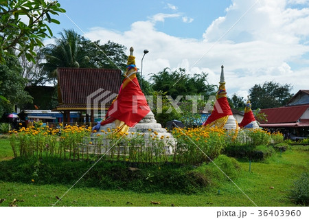 タイとミャンマーの国境地帯、スリー・パゴダ・パス（Three Pagodas Pass） 36403960