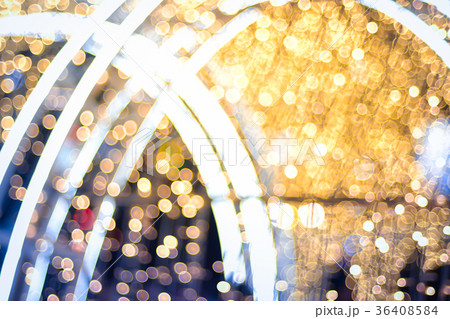 LED light on christmas tree 36408584