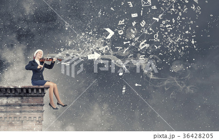 Santa woman play violin 36428205