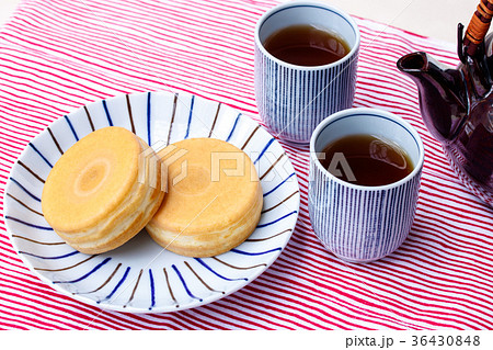 大判焼or今川焼or回転焼 36430848