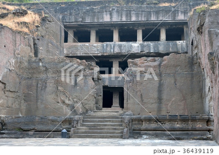 エローラ石窟群　仏教石窟・第１２窟 36439119