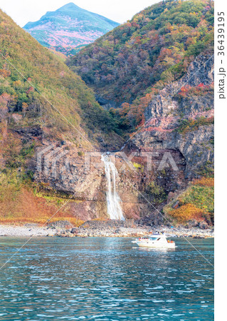 知床半島(10月 紅葉 秋 遊覧船) 知床半島(10月 紅葉 秋 遊覧船) 36439195