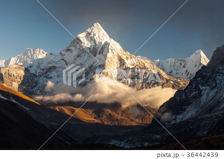 Ama Dablam (6856m) peak near the village of Ama Dablam (6856m) peak near the village of 36442439