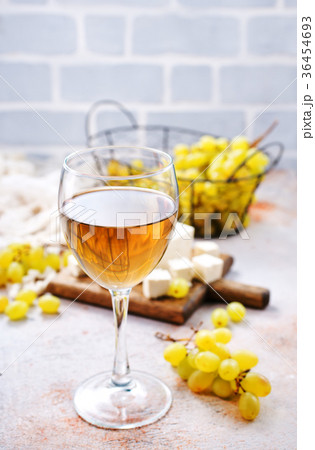 wine wine 36454693