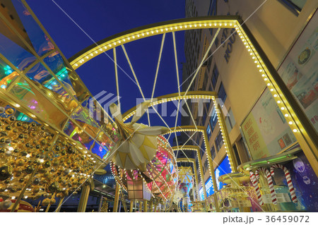 christmas time of hong kong street night view 36459072