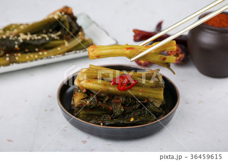 kimchi, which is a globally recognized healthful food 155 kimchi, which is a globally recognized healthful food 155 36459615