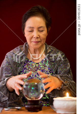 占い師　運勢　運命　占い 36461631