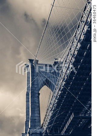 Close up detail view at Brooklyn Bridge, New York, 36468475