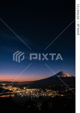 新道峠から望む富士山 （夜景） 36468731