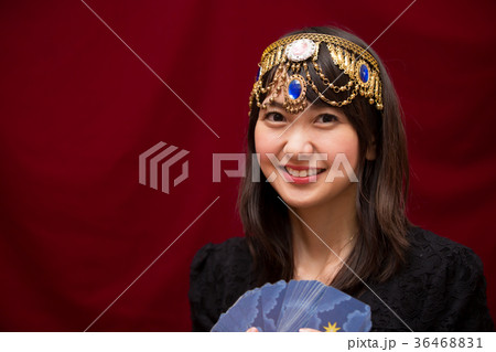 占い師　タロット占い 36468831