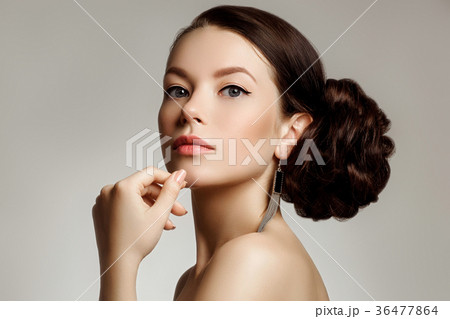 Fashion beauty girl. Makeup, fashion concept. Spa Fashion beauty girl. Makeup, fashion concept. Spa 36477864