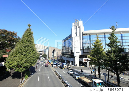 信濃町駅前 36480714