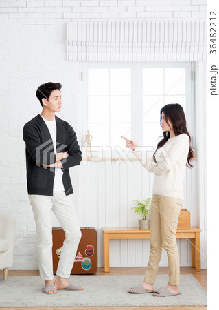 newly married couple 607 newly married couple 607 36482212